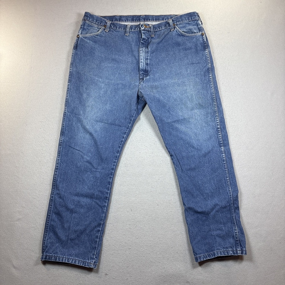 Wrangler Mens 13MWZ Cowboy Fit 46x32 Authentic Jeans‎ Blue Denim Made In USA